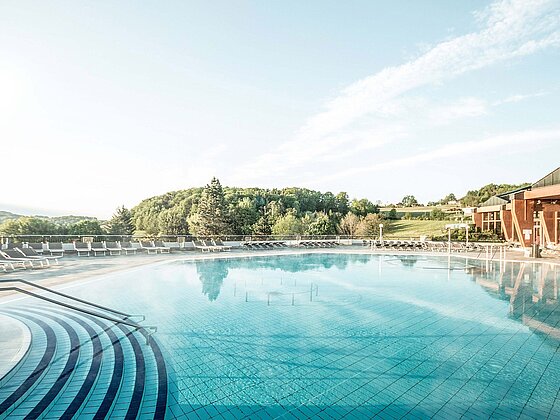 hot outdoor pool at Thermenresort Loipersdorf