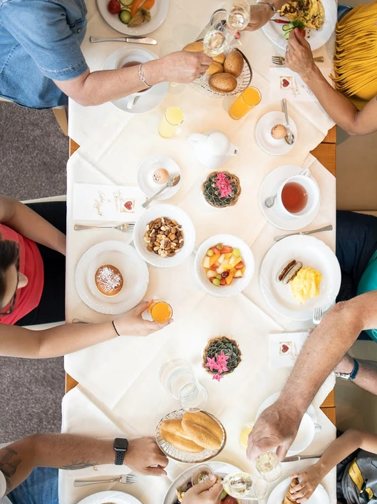 Healthy Breakfast at Thermenhotel Vier Jahreszeiten.